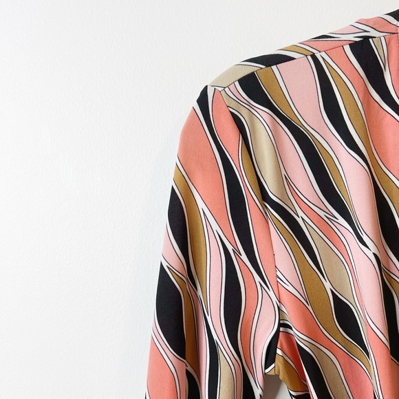 ✨NWT✨ Michael Kors | Mod Style Wrap Dress - Picture 3 of 6